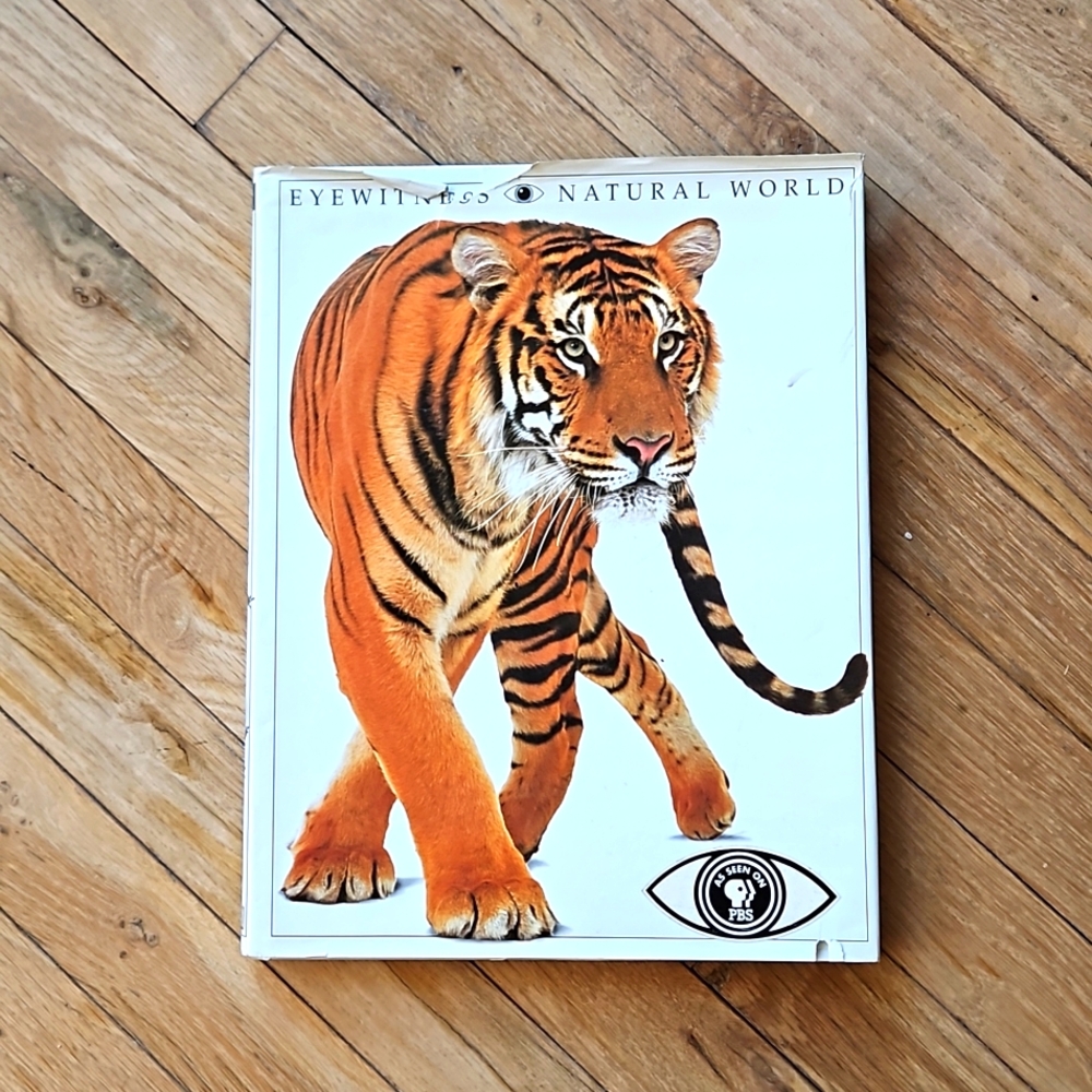 Natural World (Eyewitness Guides) Hardcover